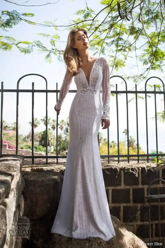 nurit-hen-bridal-2014-v-neck-illusion-long-sleeve-wedding-dress-front-view